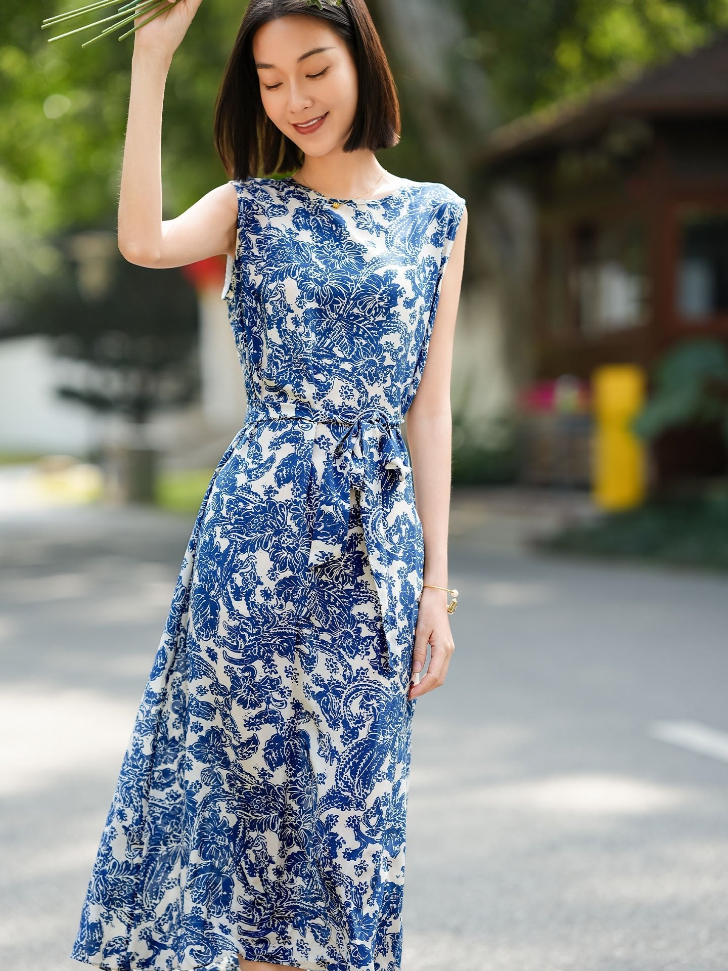 Toile Print Silk Midi Dress for Women Sleeveless Belted Silk Dress Blue XS