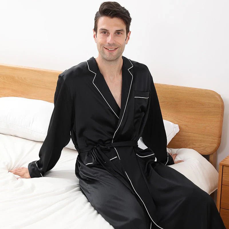 Túnicas de seda negra para hombre