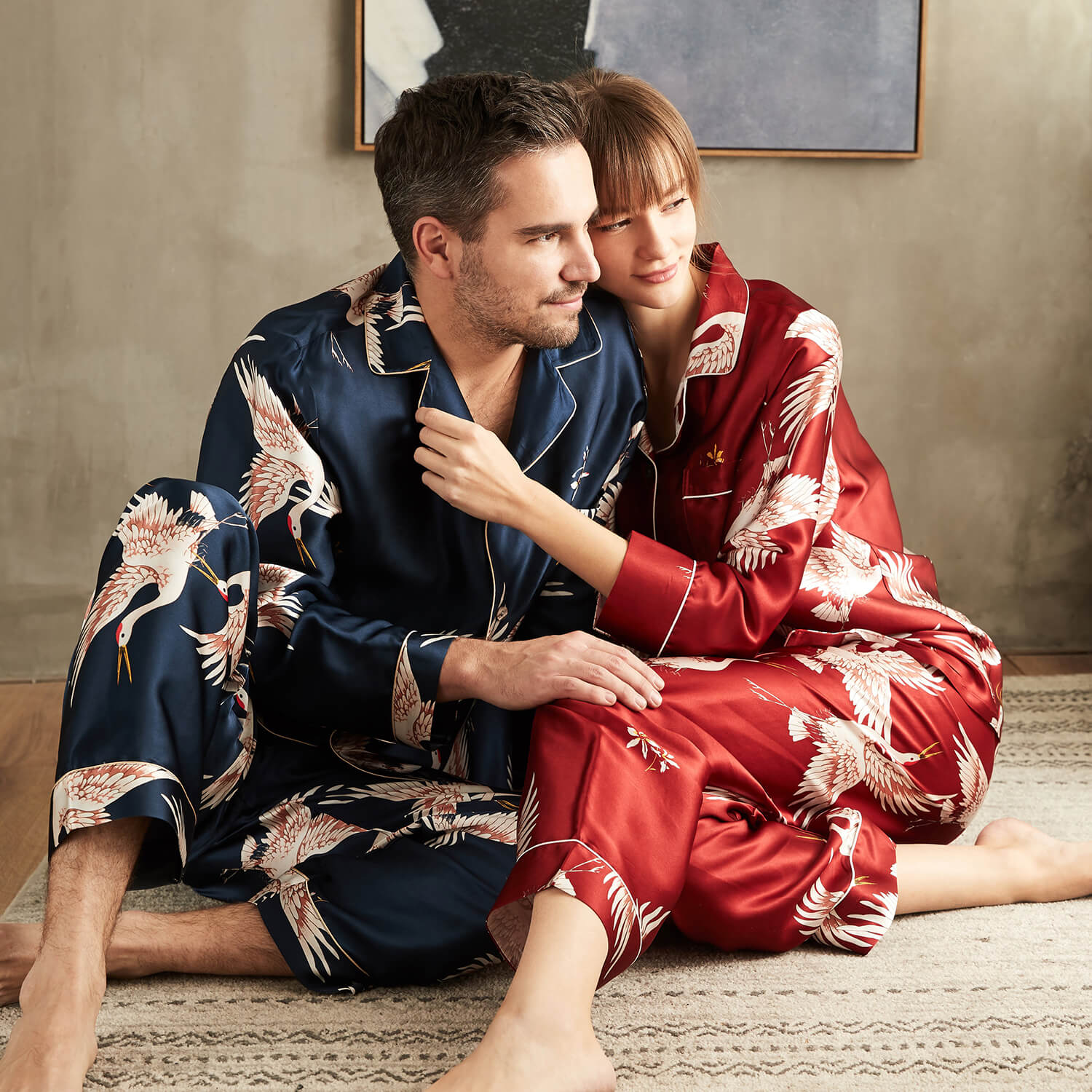 Conjunto de pijamas de seda estampados de lujo para parejas, pijamas a juego de seda para dormir de manga larga