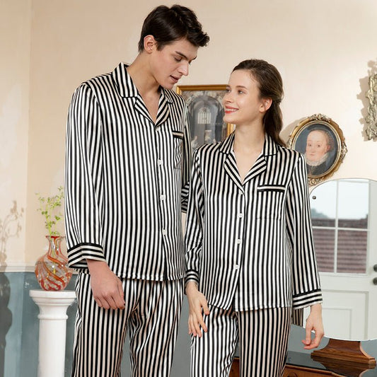 Conjuntos de pijamas de seda a juego para parejas Ropa de dormir de seda para parejas de rayas largas