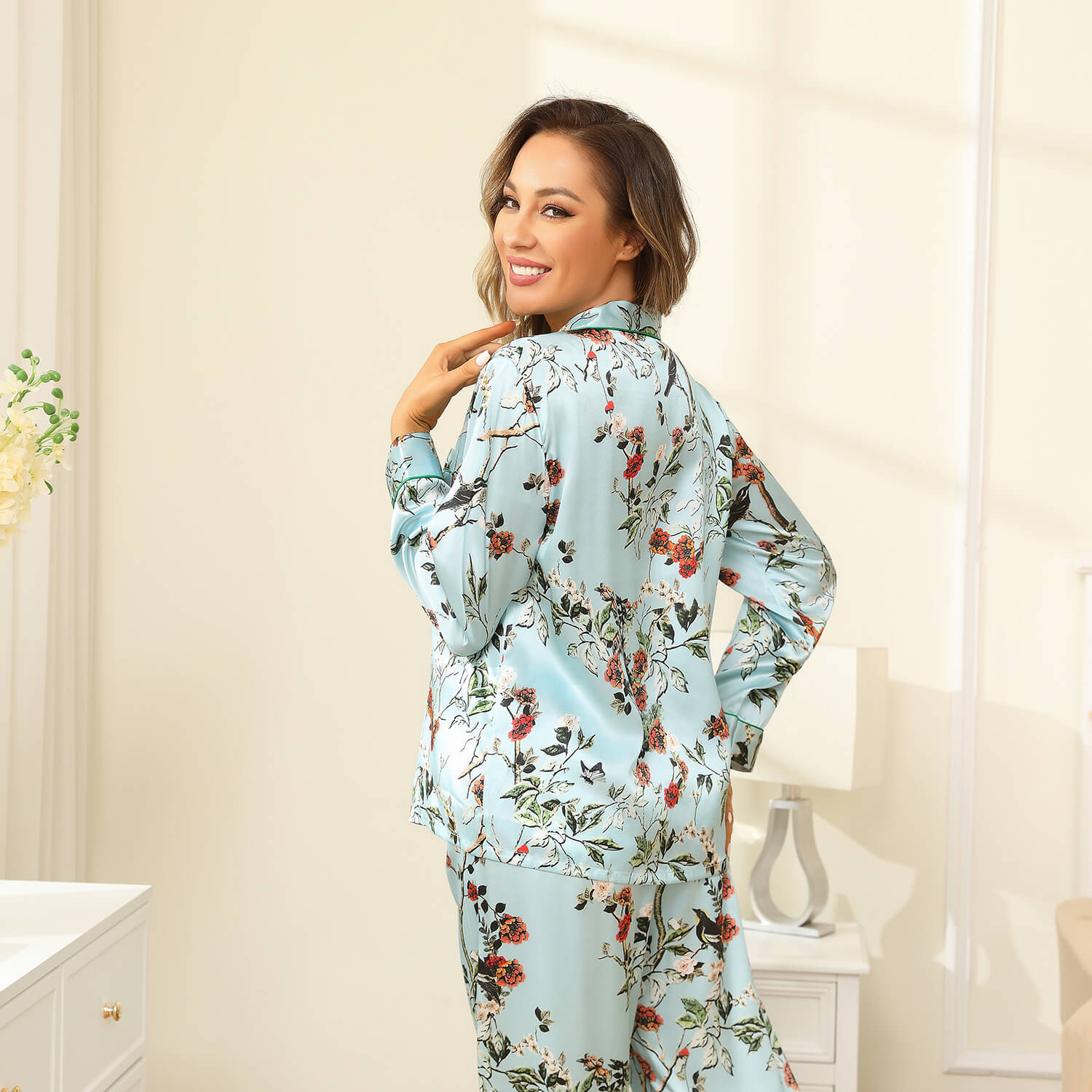 Quality Flower Print Silk Pajamas For Women Long Sleeved Luxury Mulberry Silk Pajama Set - slipintosoft